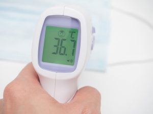 מדחום ללא מגע: מד חום דיגיטלי למדידת טמפרטורה מהירה ומדויקת